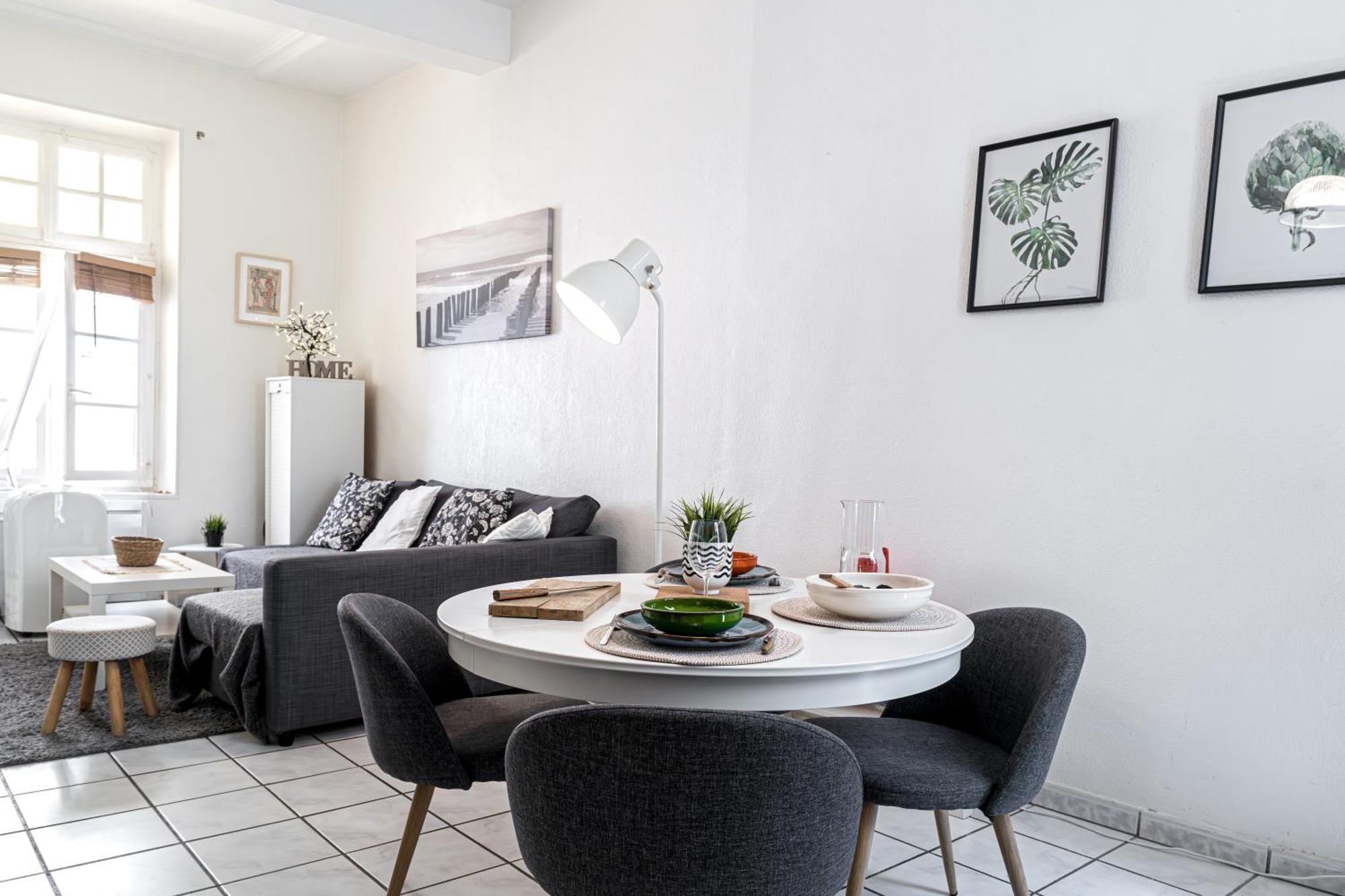 Le Temps D'Eugene Centre Historique Apartment Narbonne Bagian luar foto